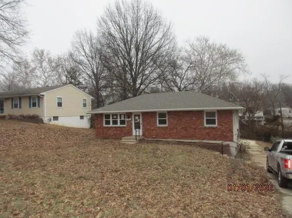 4905 N Topping Ave, Kansas City, MO 64119