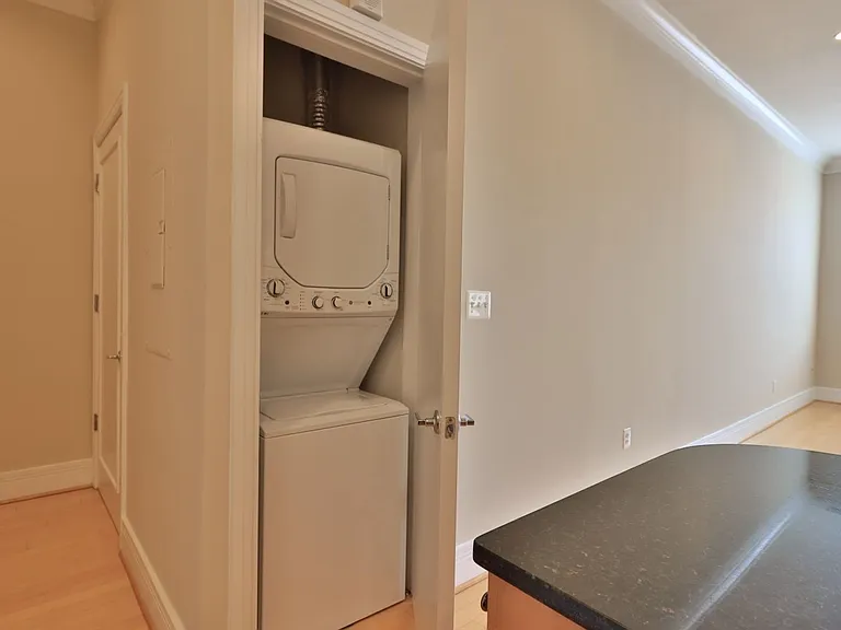 1515 O St NW — Photo 69