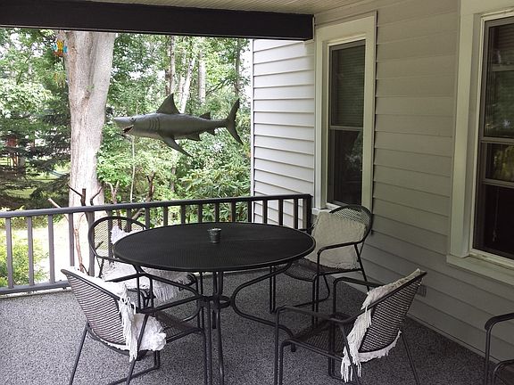 Front porch (2)