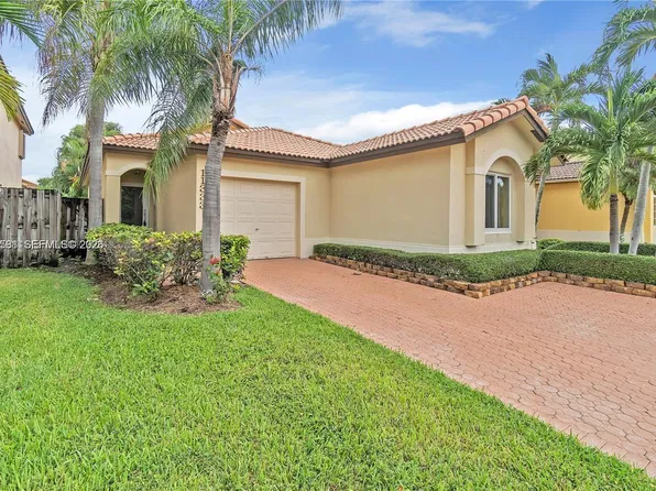11333 NW 52nd Ln, Doral, FL 33178