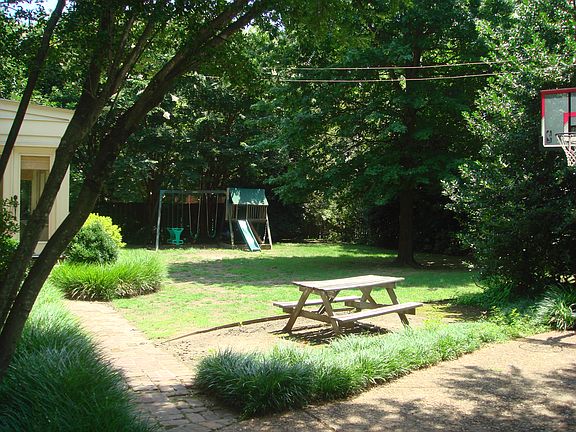 4th image of 4187 Long Leaf Dr