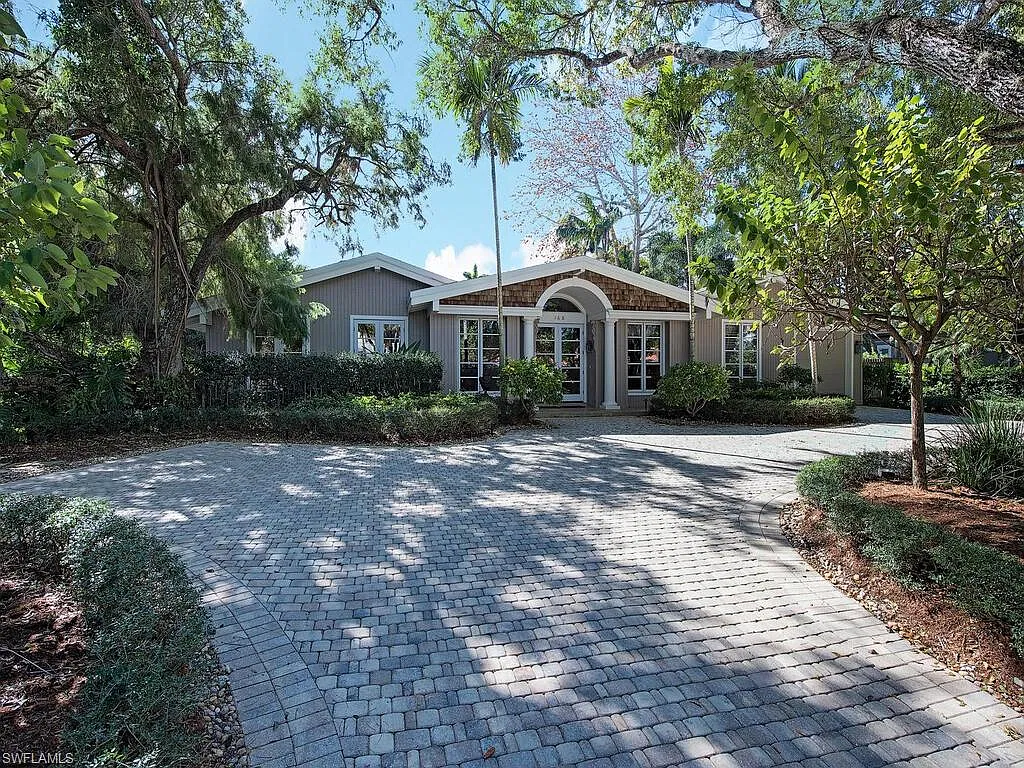 4 bed, 4.5 bath, 3815 sqft, $47,250 — Photo 2
