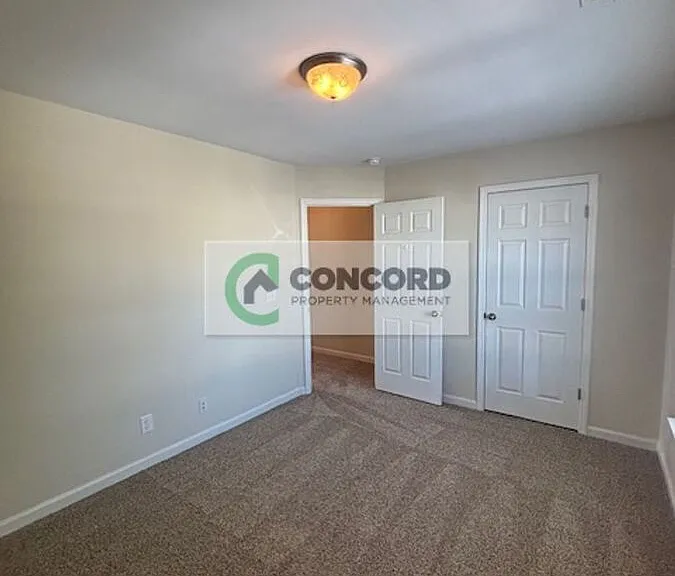 104 Silhouette Dr — Photo 11
