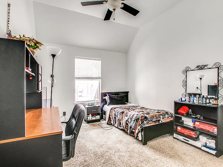 9227 Brae Moss — Photo 22