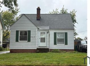 5210 Cato St, Maple Heights, OH