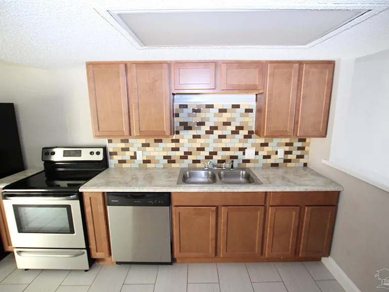 8436 Old Spanish Trail Rd — Photo 7