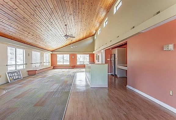condo clubhouse