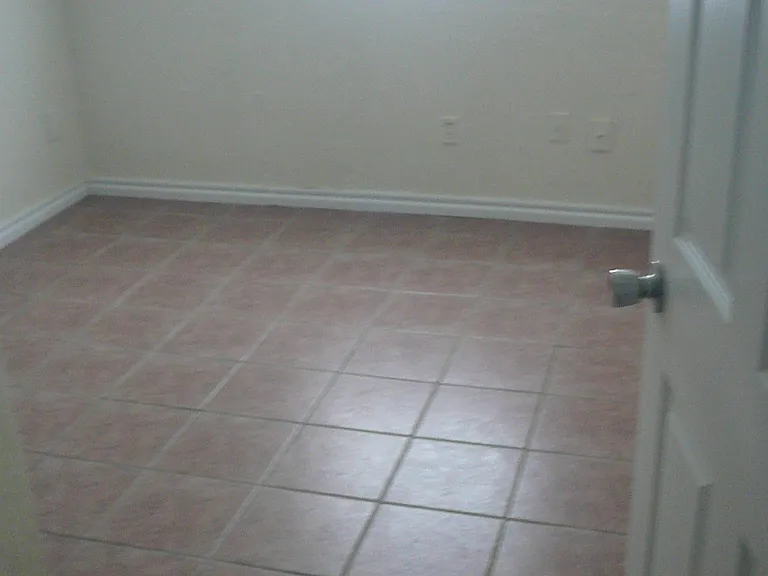 2917 Hickory Ln — Photo 16