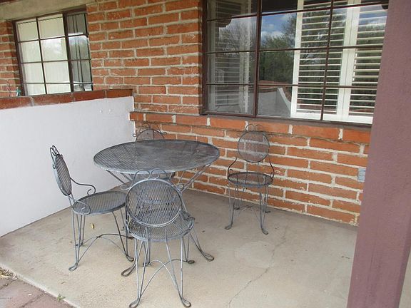 Nice Covered Patio