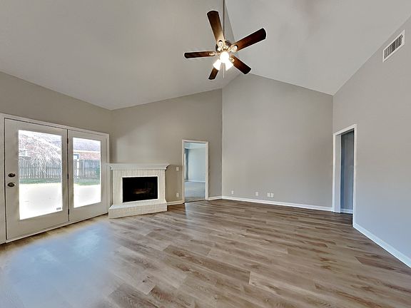 2nd image of 212 Richmond Dr