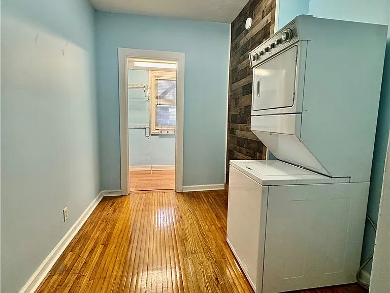 330 S Goodman St #1 — Photo 17