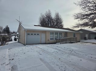 605 NW 2nd St, Greenfield, IA 50849