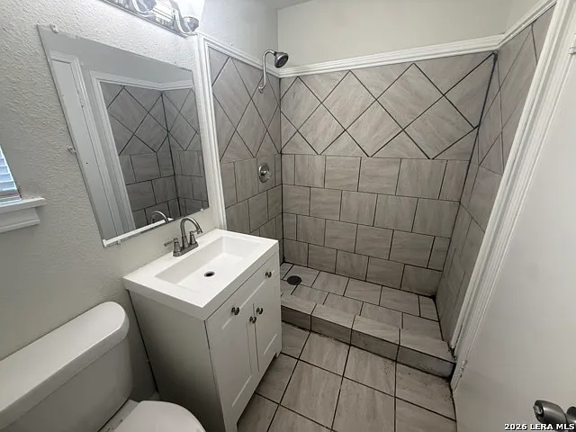 163 Heather Ave — Photo 9