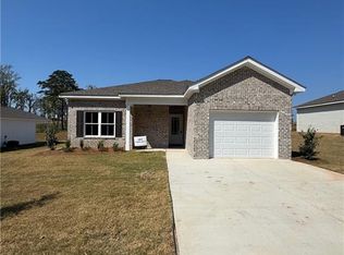 7175 King Rd, Valley, AL 36854