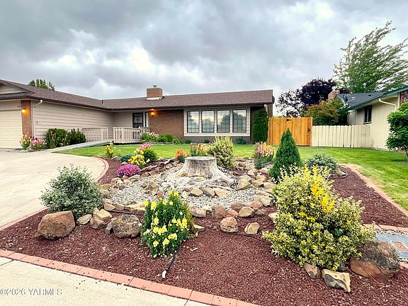 3rd image of 705 S 57th Ave