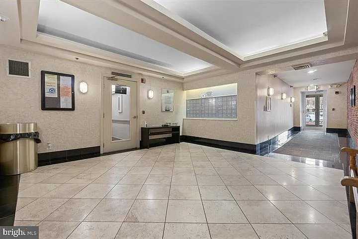 2639 Boston St #306 — Photo 23