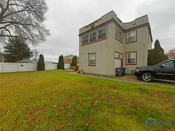 1348 Thatcher Dr, Toledo, OH 43606