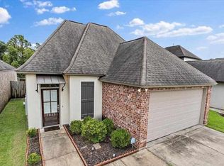 7845 Valencia Ct, Baton Rouge, LA 70820