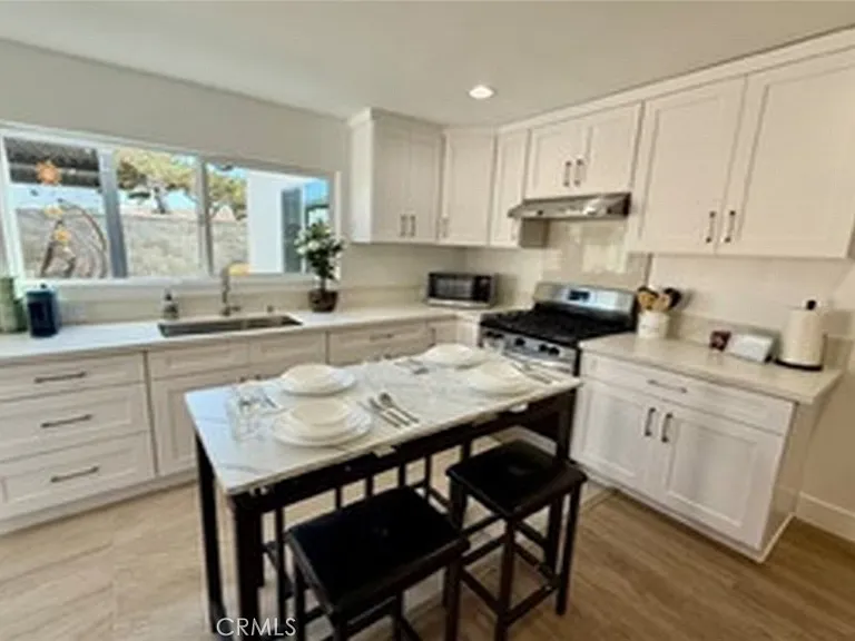 9870 Petunia Ave #B — Photo 4