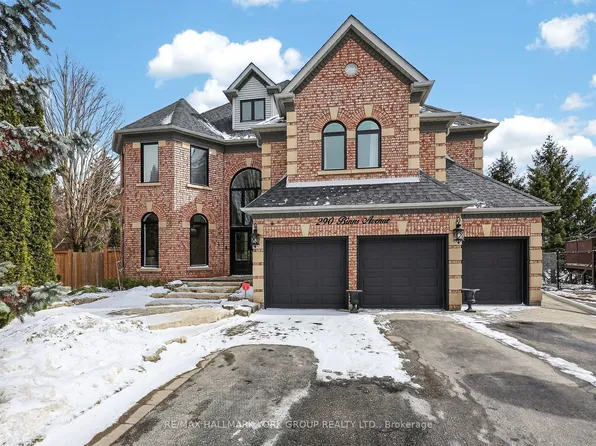 290 Binns Ave, Newmarket, ON L3X 1T6