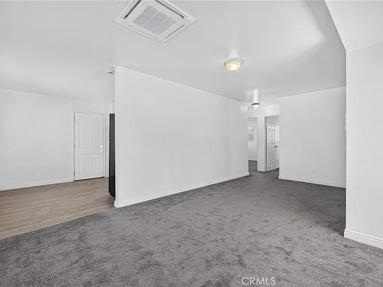 15990 Yucca St #B — Photo 6