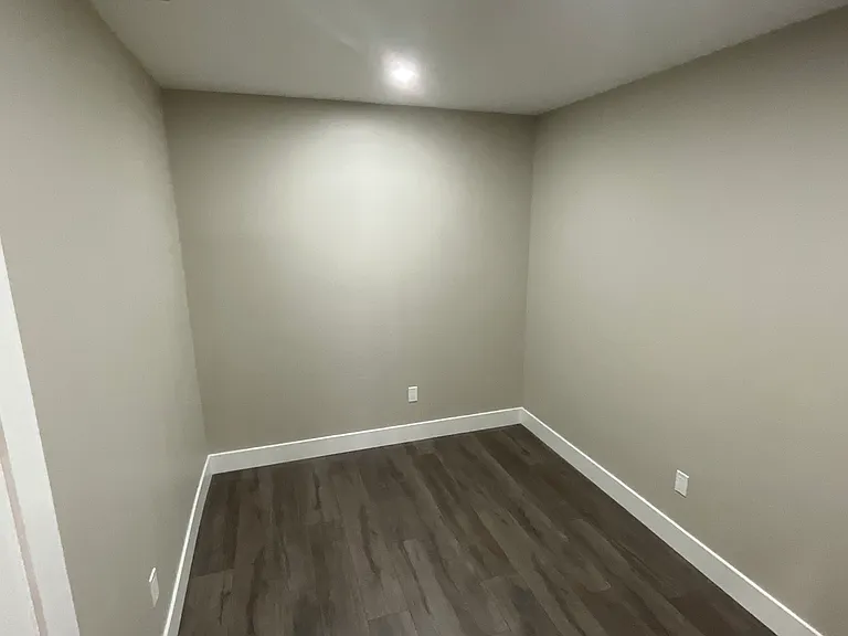 6724 Walnut Ave — Photo 12