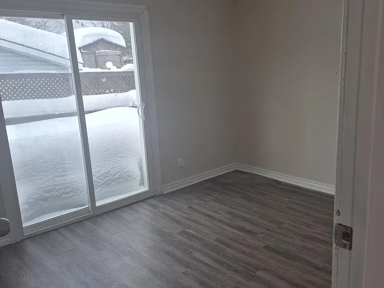 227 Turner Ave — Photo 5