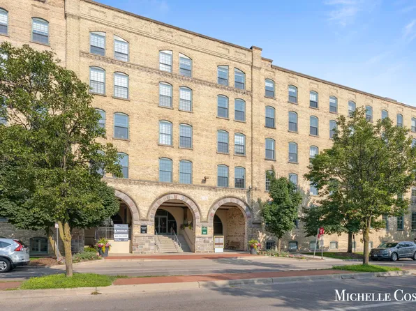 940 Monroe Ave NW Unit 318, Grand Rapids, MI 49503