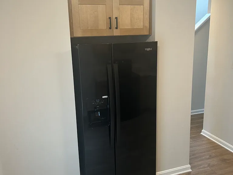 501 Georgetowne Ct — Photo 3