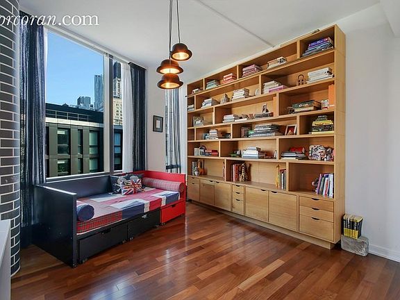 5th image of 101 Warren St #9A