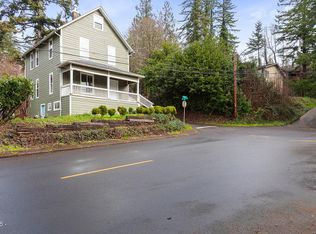 492 SE 3rd St, Toledo, OR 97391