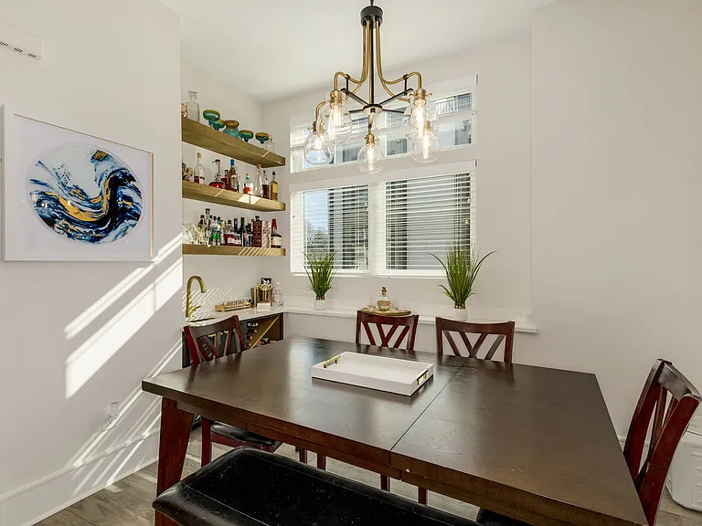121 W Stone Ave #5 — Photo 10