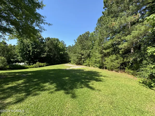 48 Megan Loop N, Hertford, NC 27944