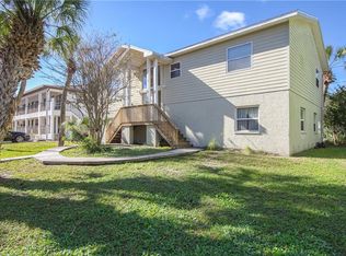 2819 Dupont St S, Gulfport, FL 33707