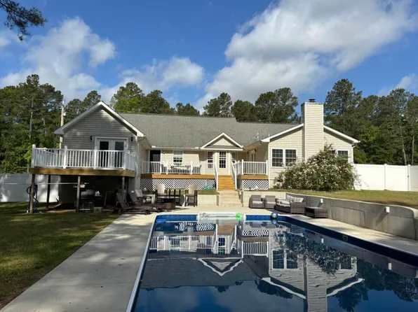 228 Bear Branch Rd, Rockingham, NC 28379