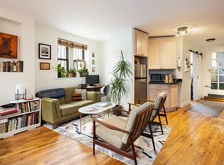 172 Prospect Park SW #1, Brooklyn, NY 11218