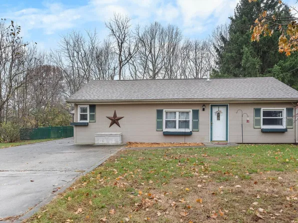 323 N Beach Dr, Monticello, IN 47960