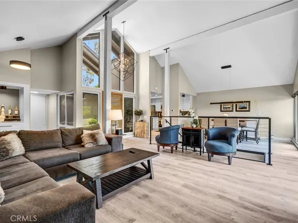 49 Montanas Este #23, Irvine, CA 92612