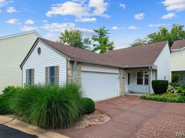 1564 Walpole Dr, Chesterfield, MO 63017