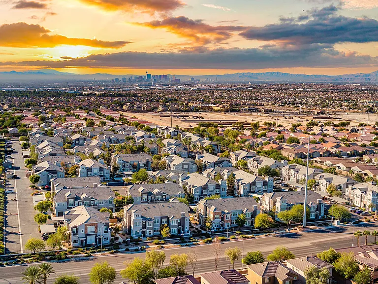 MAA Palm Vista — Photo 18