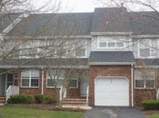 2203 Scarlett Dr, Hackettstown, NJ 07840