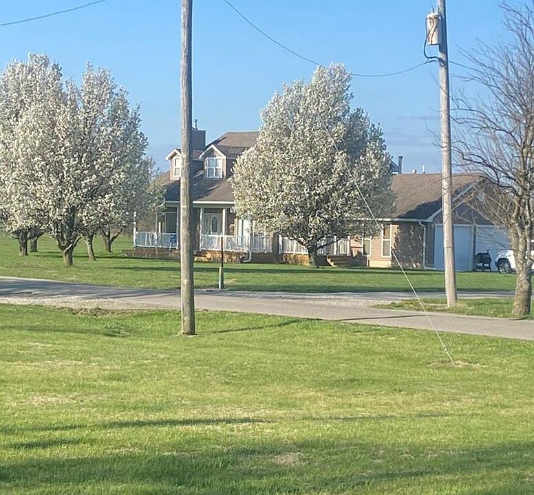 1st image of 167 N 250th St