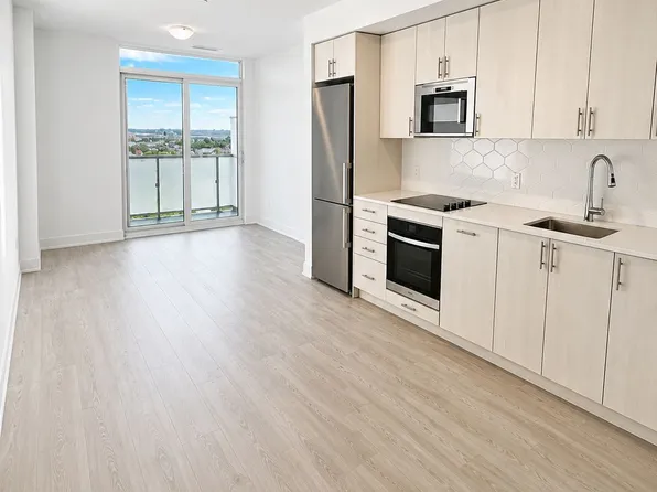 2545 Simcoe St N, Oshawa, ON