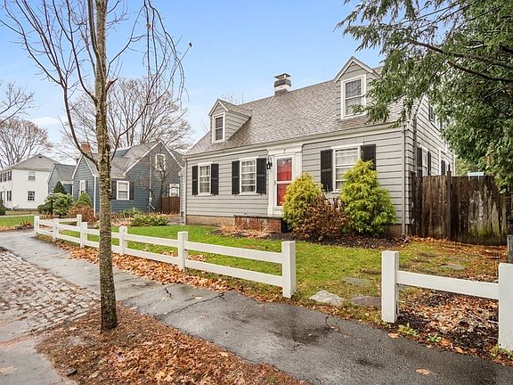 2nd image of 7 Puritan Rd