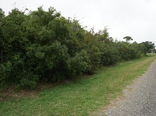339 Bracht Dr, Rockport, TX 78382