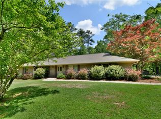 232 Deer Run Rd, Auburn, AL 36832