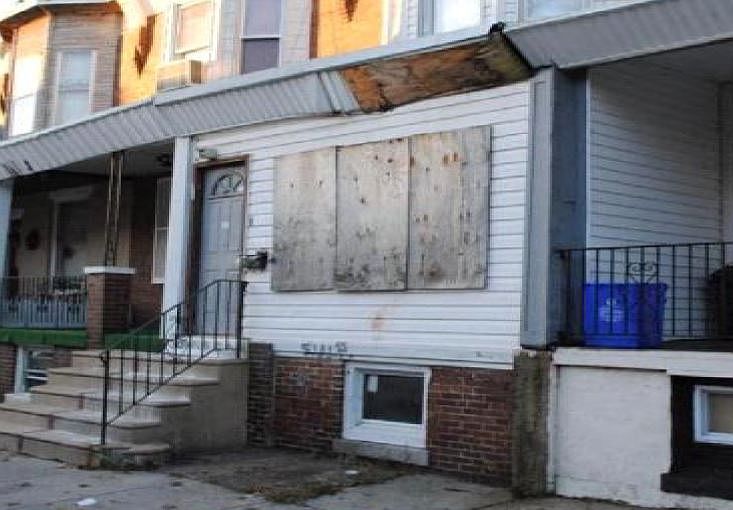 2nd image of 2216 Hobson St
