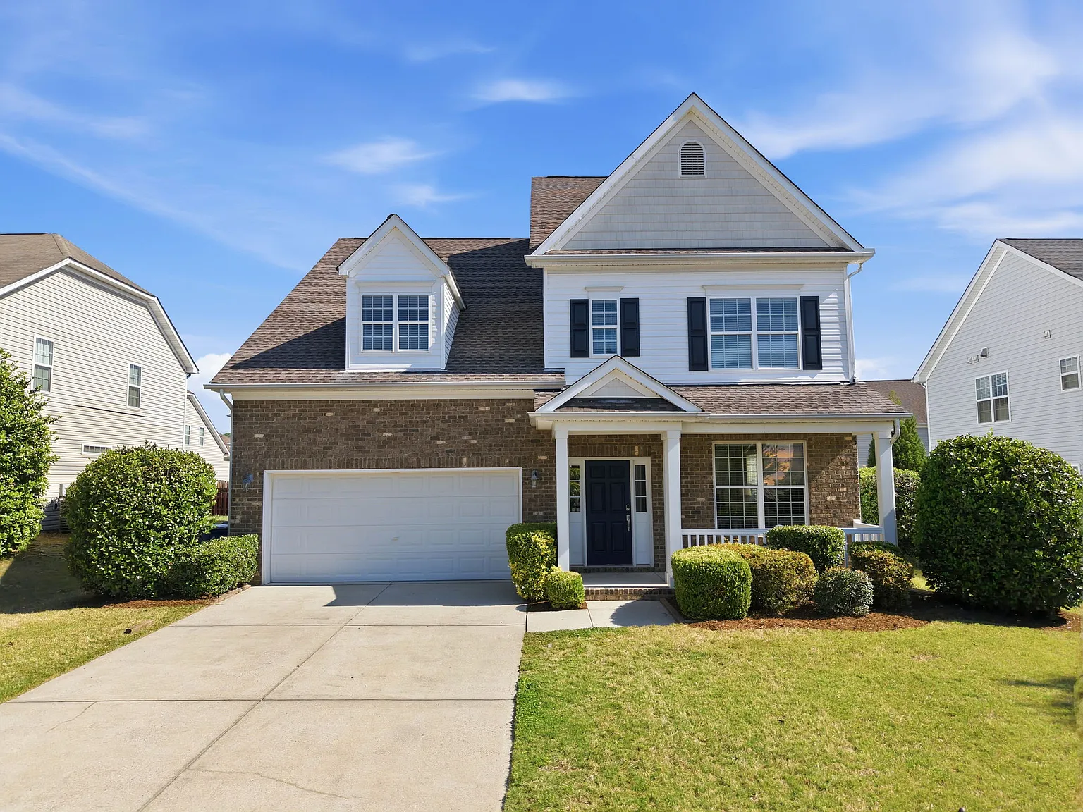 5 bed, 3.5 bath, 2839 sqft, $2,750 — Photo 1