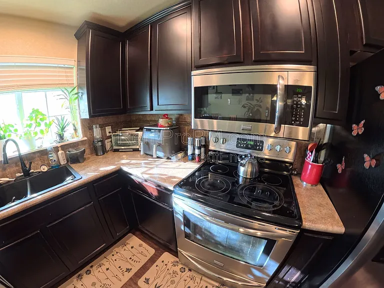 5021 Brookfield Dr #D — Photo 5