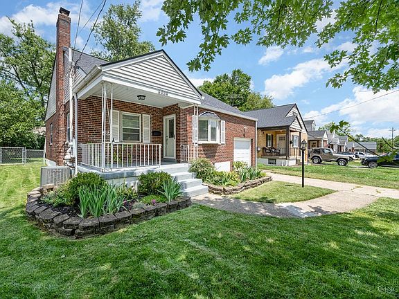 3rd image of 4434 Redmont Ave